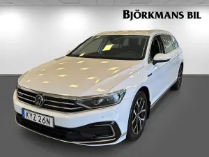 Volkswagen Passat 2023